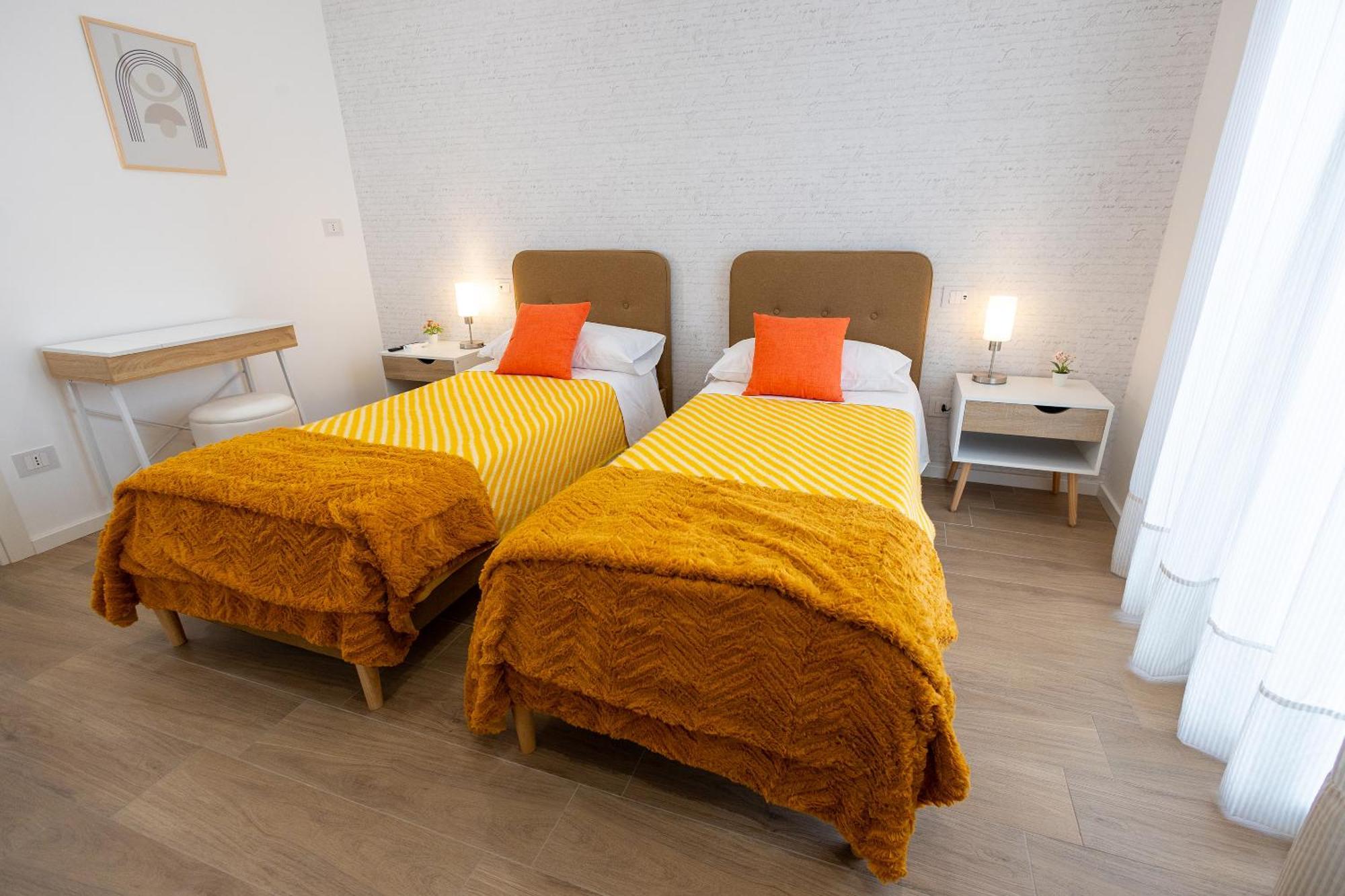 Perla Sul Mare Apartments Giardini Naxos Exterior photo